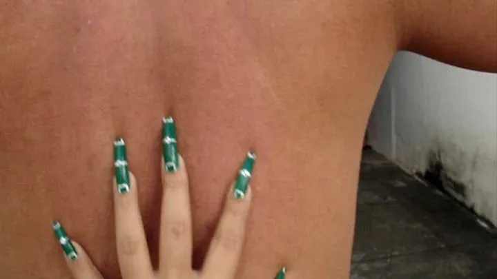 Nails Green Scratch