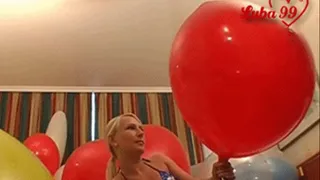 European Balloonerotic 08(Playing With a Big Heart-Balloon)