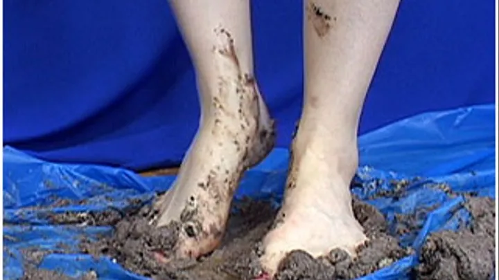 Messy Feet- Adele's Cake Stomping