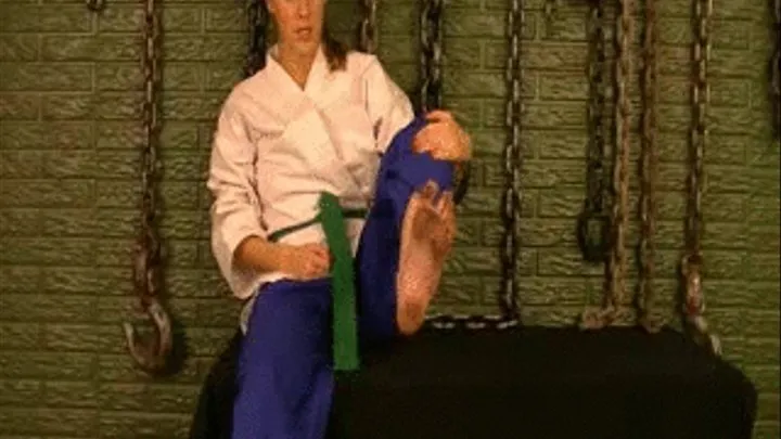 Cadence Lux in Karateka Foot Worship