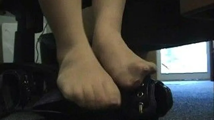 Office Feet Full~Request