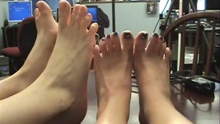 Bare Table Feet With Andrea~My POV