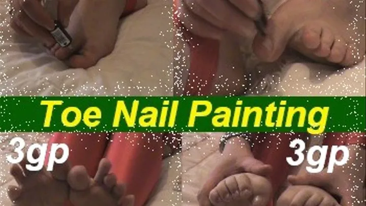 Xmas Toenail Polishing