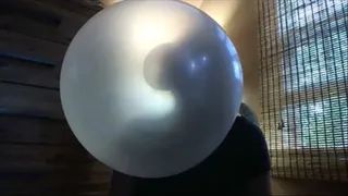 SuperModel blows Super Bubble pt 2