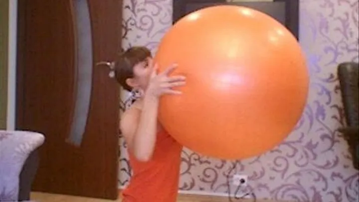 HUGE GYM BALL INFLATING AND BOUNCING