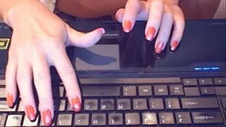 Making my nails and tapping for you