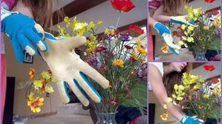 Leather gardening gloves show