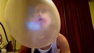 Big Bubbles with Dubble Bubble