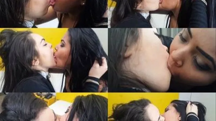 HOT KISSES INDIA BRUNETTE VS ITALIAN WHITE GIRL - CLIP 3