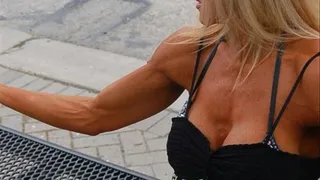 Stephanie Shows off her Classy Muscles