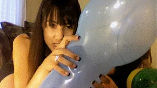 Balloon popping with Domme Kyaa