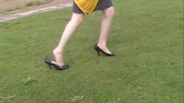 Black peep toes crushed in the grass ~ FULL CLIP