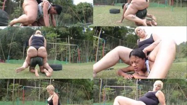 TRAINING MY PONEY IN AN EXTREME WAY - new ENORMOUS girl BARBARA COLOSSOS ( 440.92 POUNDS ) - NEW MF 2012 - CLIP 02 - exclusive MF