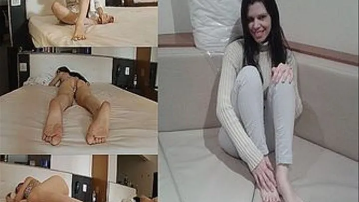 WHILE YOU REST I'LL SUCK YOUR FEET AND TOES - TOP GIRL KARINA CRUEL - CLIP 1