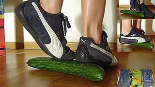Crush cucumber in puma sneakers