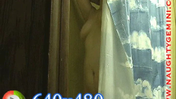 016 (640) Shower Voyeur