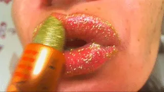 Green sparkle lipstick *POV*