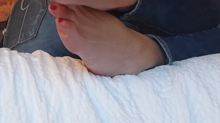 Foot Rubbing and Toe Popping