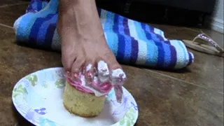 Vanessa Cupcake Feet