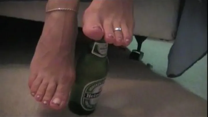 Nicole's Feet vs. The Heineken