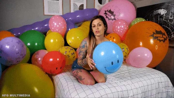 Summer Raez: Stroke As I Pop Balloons