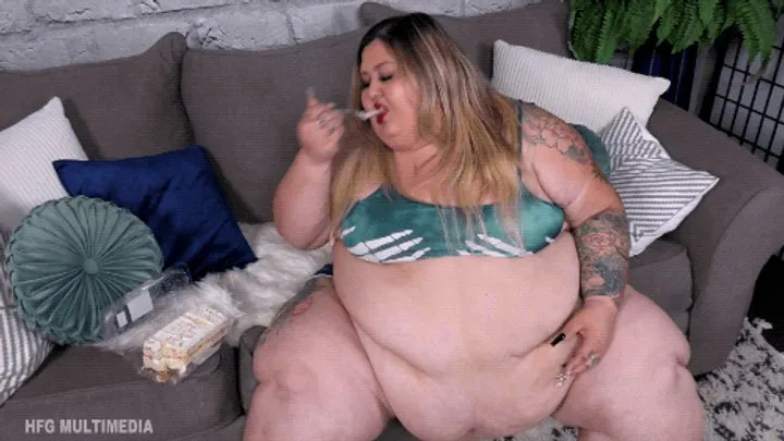 Ivy Davenport: Make Me Massively Fat