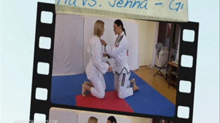 Tia vs. Jenna in GI - 15'