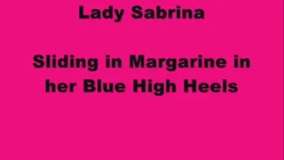 Lady Sabrina Slides in Magarine