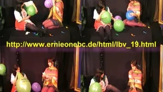 2 Girls balloonfun part 1