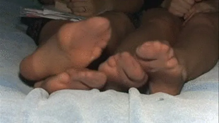 GREAT BIG FEET SISTERS CLIP 6