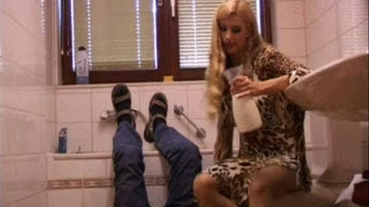 Jenna Jane with her slave in the bathroom