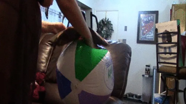 Grinding on 99 Cent Store Beach Ball and Pillow--12 28 15--MVI 7097
