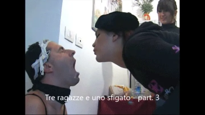 Tre ragazze e uno sfigato - part 3 low