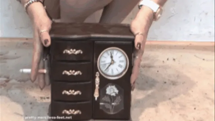 Jewelry box crush