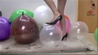 Big Balloons meets office Pumps