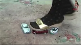 Metal Cars vs wooden mules (Head)