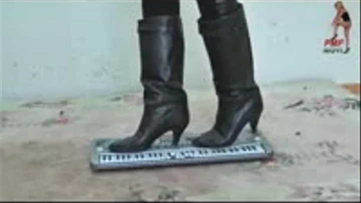 Keyboard under Christins Boots