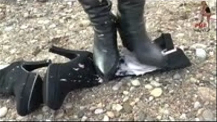 Poor nice Boots