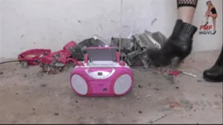 Poor pink Radio