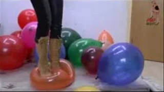 Big Balloons under new winter Boots