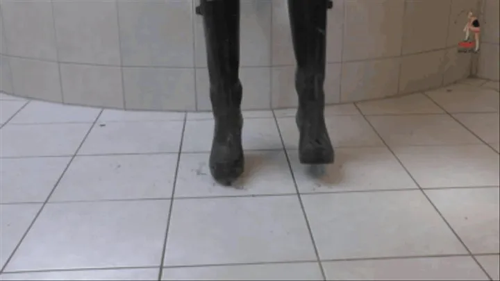 Cigs under heeled Wellies