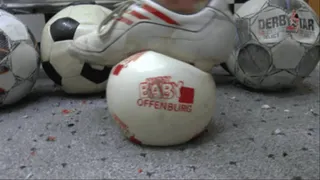 Leather soccerballs