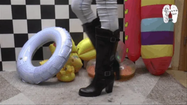 Inflatabels meets Christins Boots