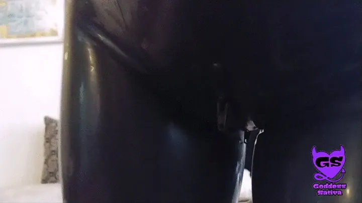 Latex Ass Tease