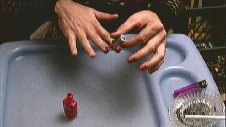 Painting my nails red [ Dialup ]