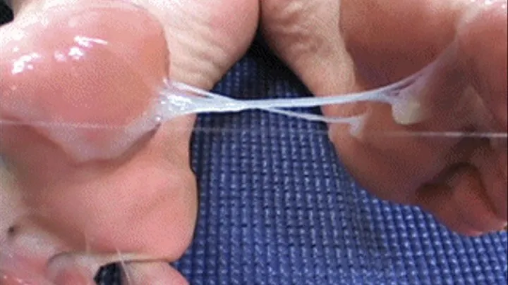 Prettiest Hands & Sexiest Feet Cumshot