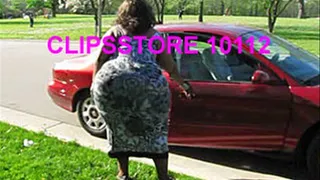 SSBBW SQUEEZES HER HUGE 66IN MONSTER DONK IN A TIGHT DRESS