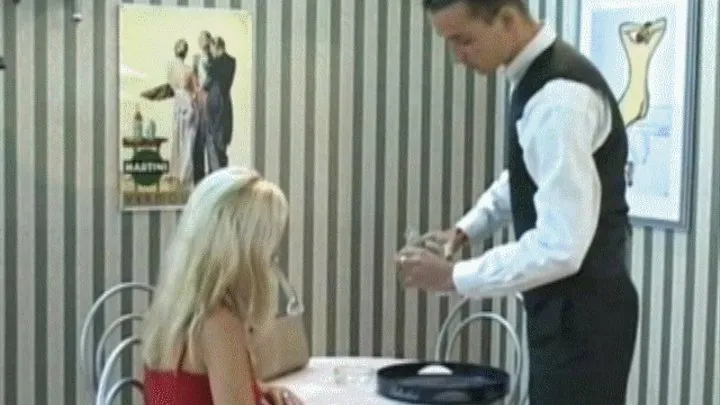 Hot Blond blows the waiter