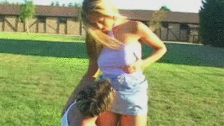 part 1, Hottie swallows your load in the park