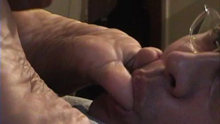 Close View of Gloria Feet tickle and suck